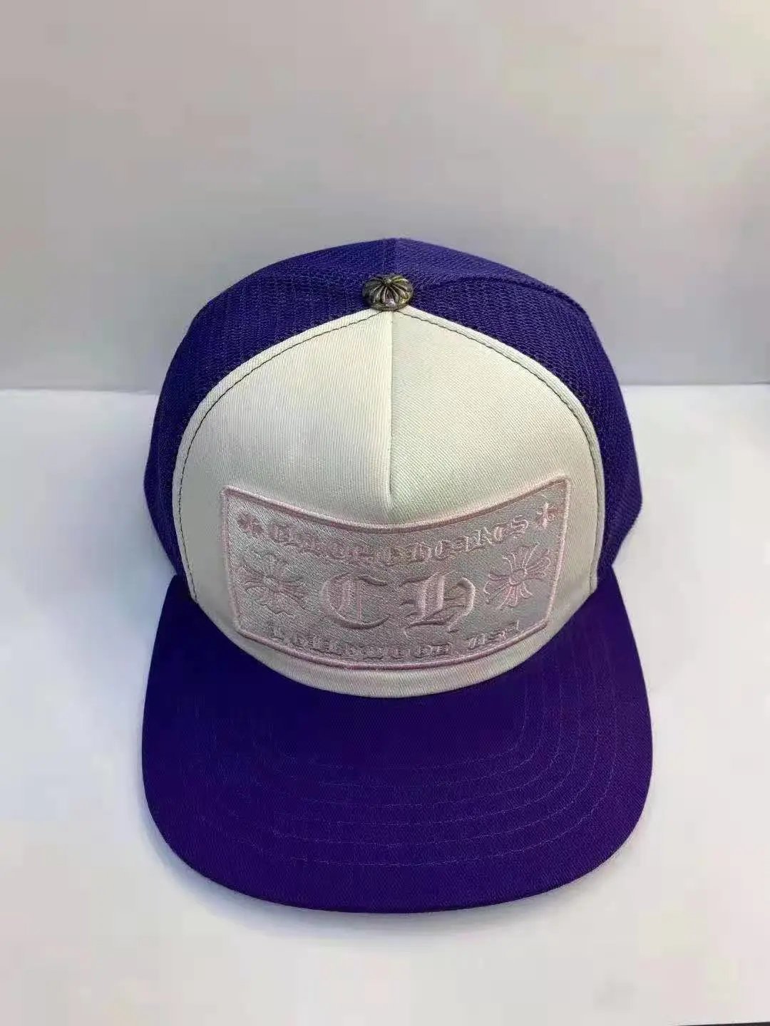Cappelli Chrome Hearts
