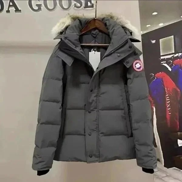 Giubbotti Canada Goose