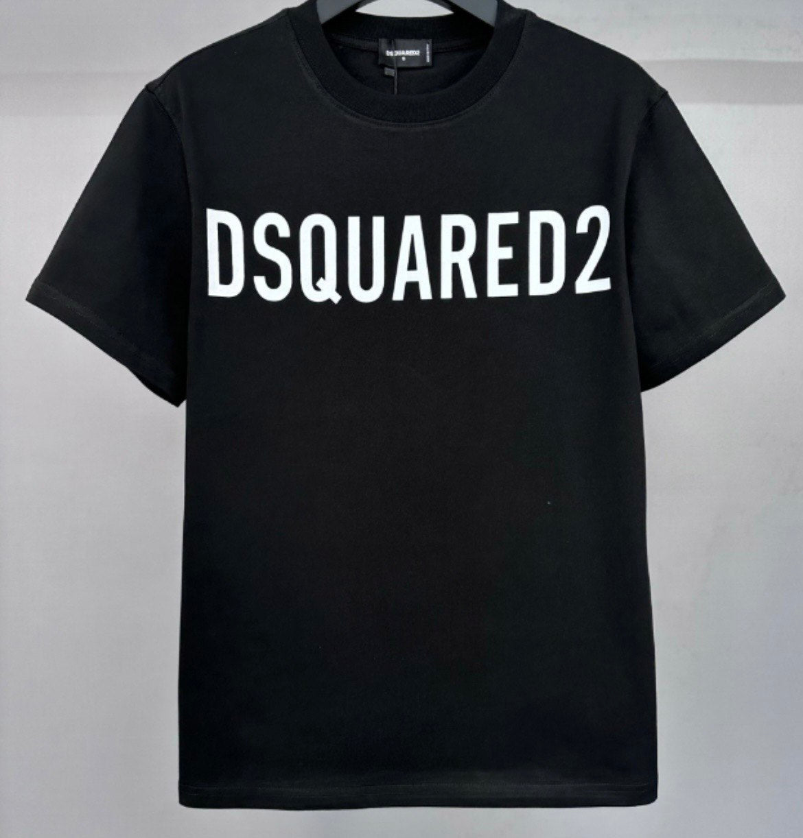 DSQUARED2